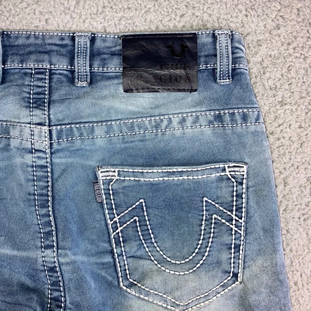 True Religion Jeans Men 32X28 Low Rise Skinny‎ Blue Thick Stitch Logo Distressed